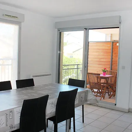 Hotel L'ilot De Saint Jacques 4*